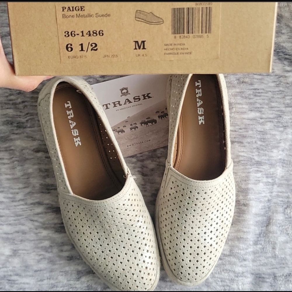Trask metallic loafers in bone color . Size 6.5